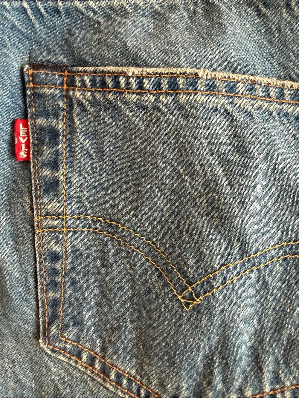 Levi’s 501 Original Fit Jeans Men’s W29 L30 Medium Wash Button Fly Straight Leg